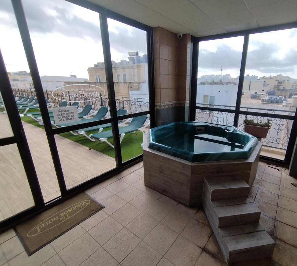 Windsor Hotel Слима Екстериор снимка