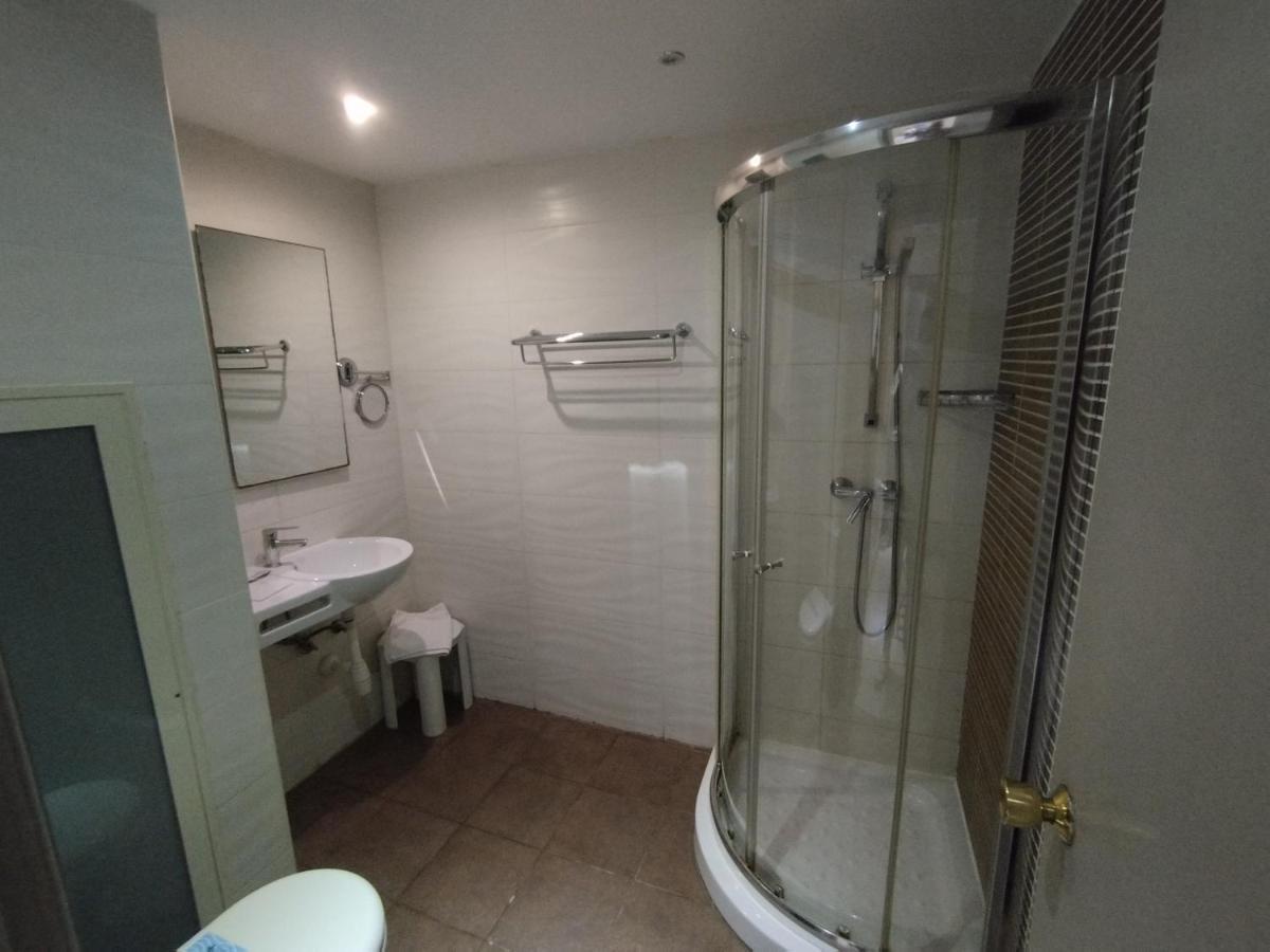Windsor Hotel Слима Екстериор снимка